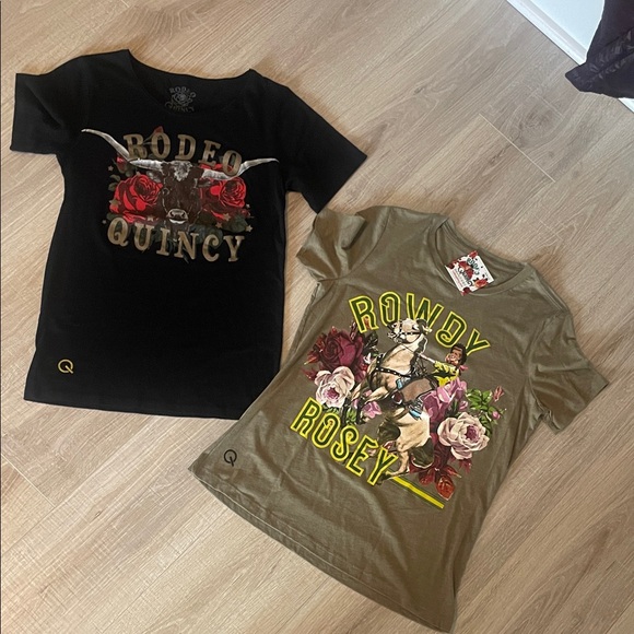 Rodeo Quincy Other - Womens rodeo Quincy Black and Olive Graphic Tees